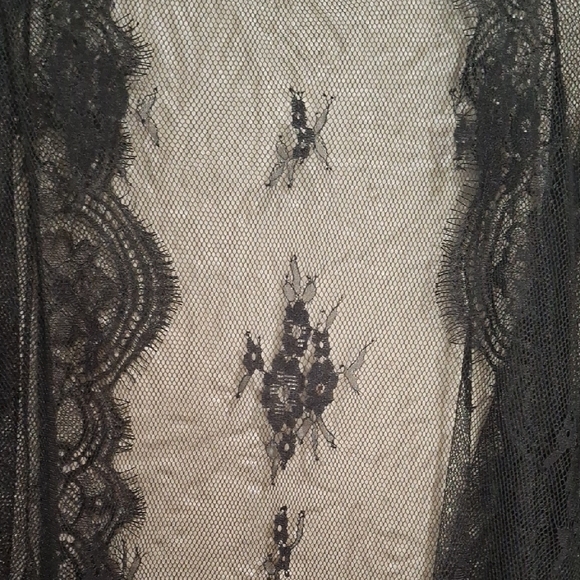 Avid Love Chic Black Lace Robe for Women Size M - Picture 6 of 6